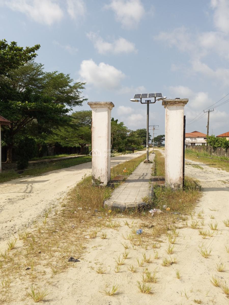 2 Bedroom Flat a Lone in a Compound, Gionne Lakowe, Ibeju Lekki, Lagos, Flat / Apartment for Sale