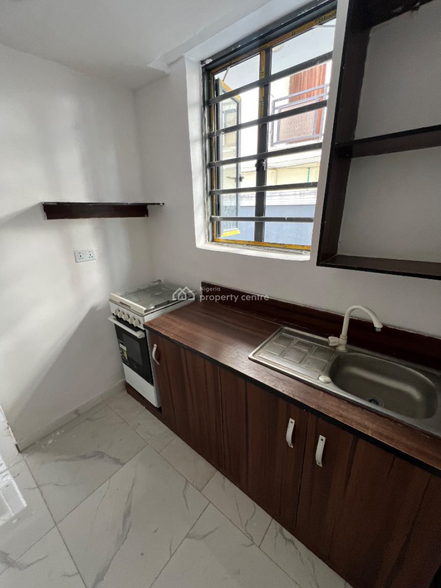 Fully-serviced Miniflat with Constant Nepa and Diesel Electricity, Osapa, Lekki, Lagos, Mini Flat (room and Parlour) for Rent