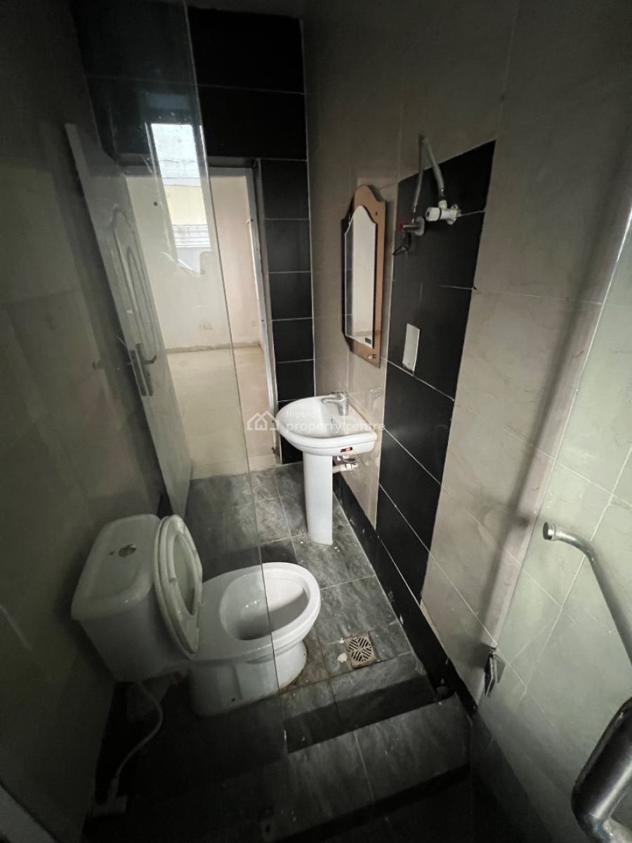 Fully-serviced Miniflat with Constant Nepa and Diesel Electricity, Osapa, Lekki, Lagos, Mini Flat (room and Parlour) for Rent