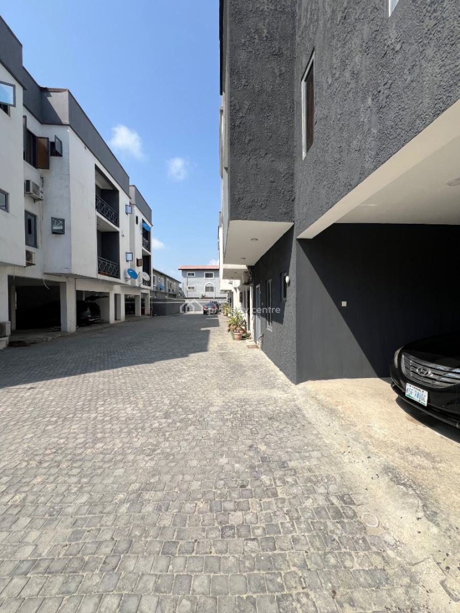 Fully-serviced Miniflat with Constant Nepa and Diesel Electricity, Osapa, Lekki, Lagos, Mini Flat (room and Parlour) for Rent