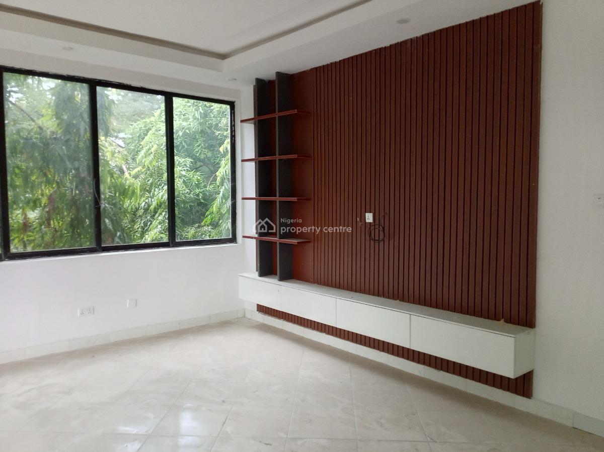 Luxury 1 Bedroom Apartment with Necessary Facilities, Oluwanishola Estate, Lekki, Lagos, Mini Flat (room and Parlour) for Rent