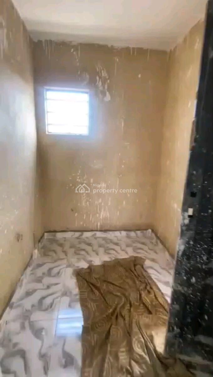 Newly Built Spacious 2bedrm Upflat, Aran Orin Street, Ifako, Gbagada, Lagos, Flat / Apartment for Rent