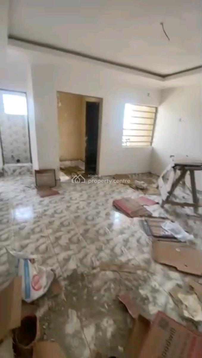 Newly Built Spacious 2bedrm Upflat, Aran Orin Street, Ifako, Gbagada, Lagos, Flat / Apartment for Rent