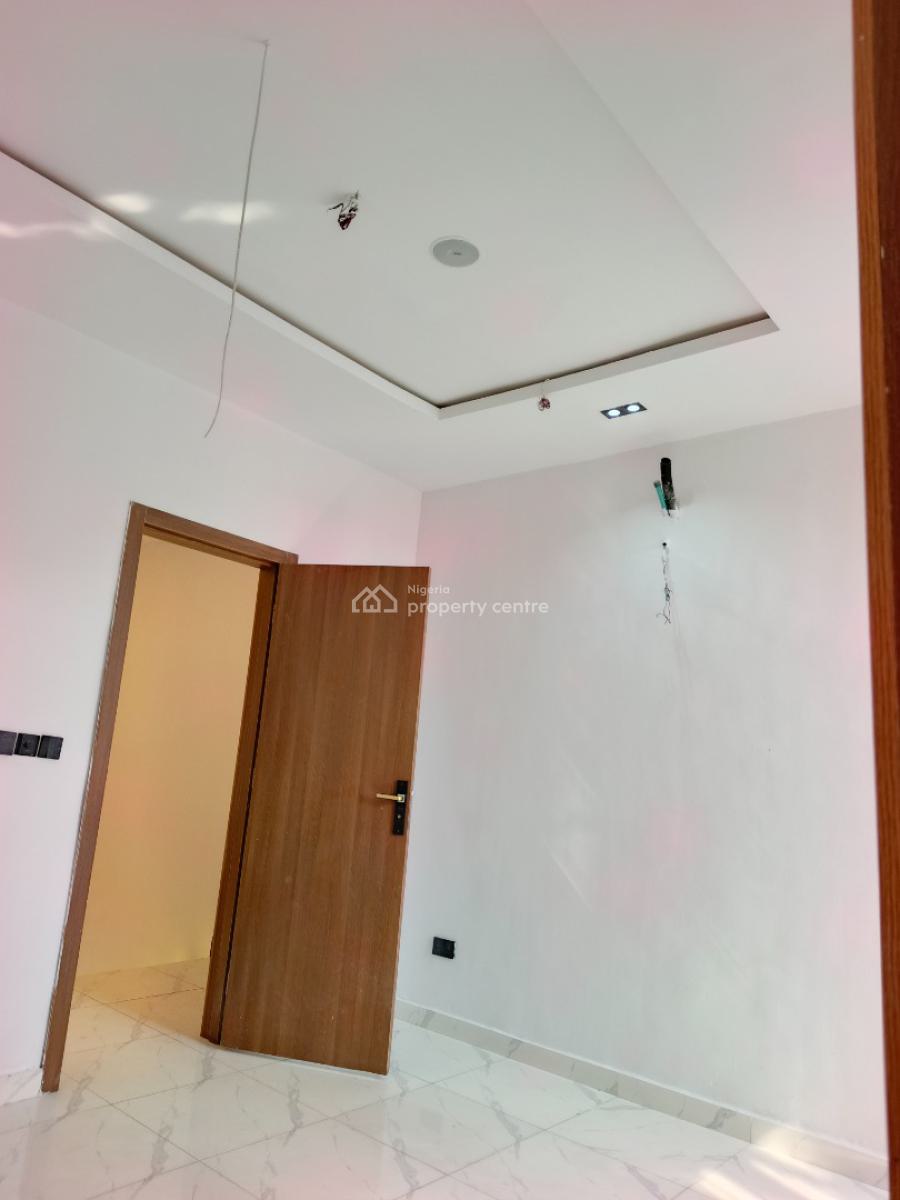 Smart Spacious Newly Built  Bedroom Terrace Duplex with Bq, in a Very Good Estate at Abraham Adesanya Axis Ajah Lagos., Ajah, Lagos, Terraced Duplex for Sale