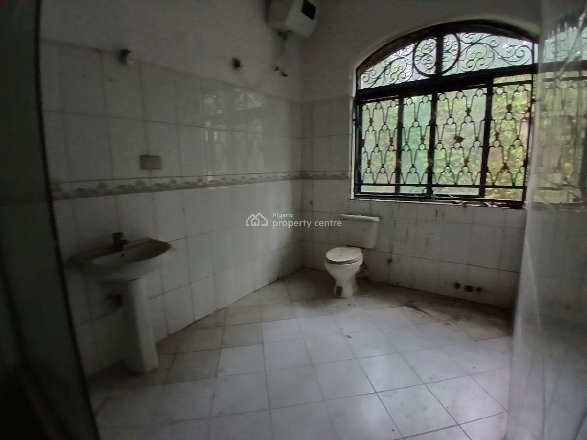 Refurbished Mini Flat in a Call Estate, Oluwanisola Estate  By 2nd Toll Gate, Lekki Expressway, Lekki, Lagos, Mini Flat (room and Parlour) for Rent