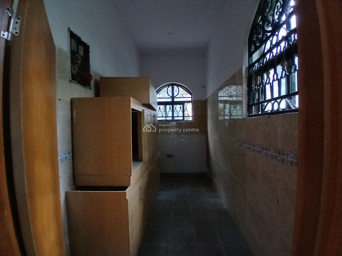 Refurbished Mini Flat in a Call Estate, Oluwanisola Estate  By 2nd Toll Gate, Lekki Expressway, Lekki, Lagos, Mini Flat (room and Parlour) for Rent