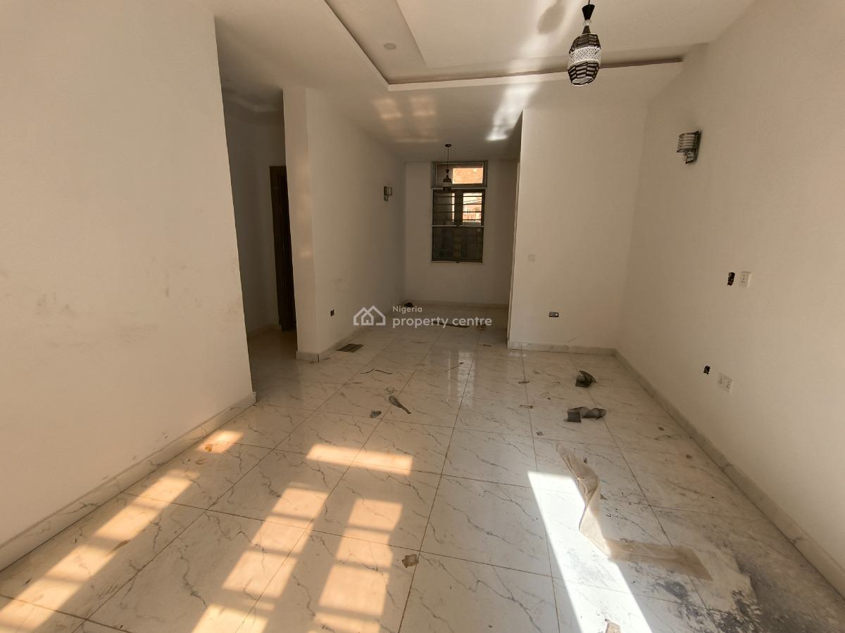 2 Bedroom Apartment, Dawaki, Gwarinpa, Abuja, Flat / Apartment for Rent