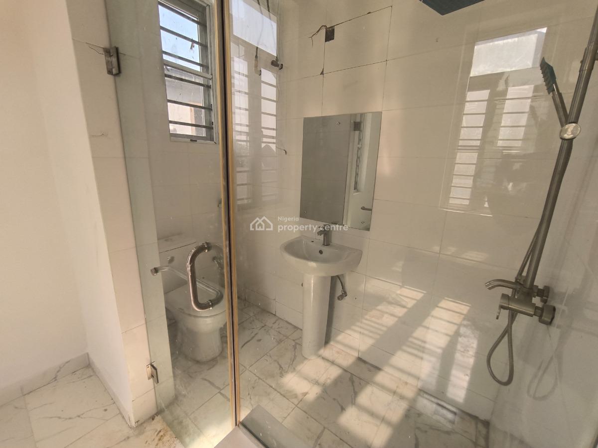 2 Bedroom Apartment, Dawaki, Gwarinpa, Abuja, Flat / Apartment for Rent