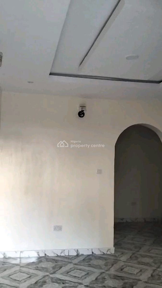 a Brand New 2units of 2bedroom Flat, Shomolu, Lagos, Flat / Apartment for Rent