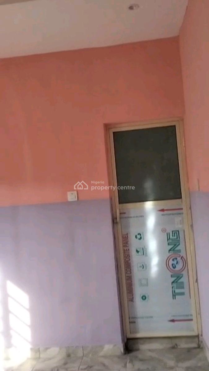 a Brand New 2units of 2bedroom Flat, Shomolu, Lagos, Flat / Apartment for Rent