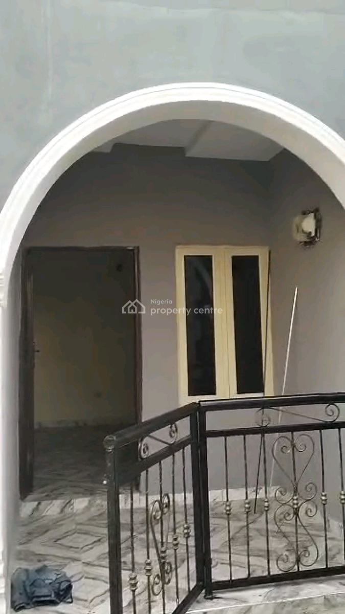 a Brand New 2units of 2bedroom Flat, Shomolu, Lagos, Flat / Apartment for Rent