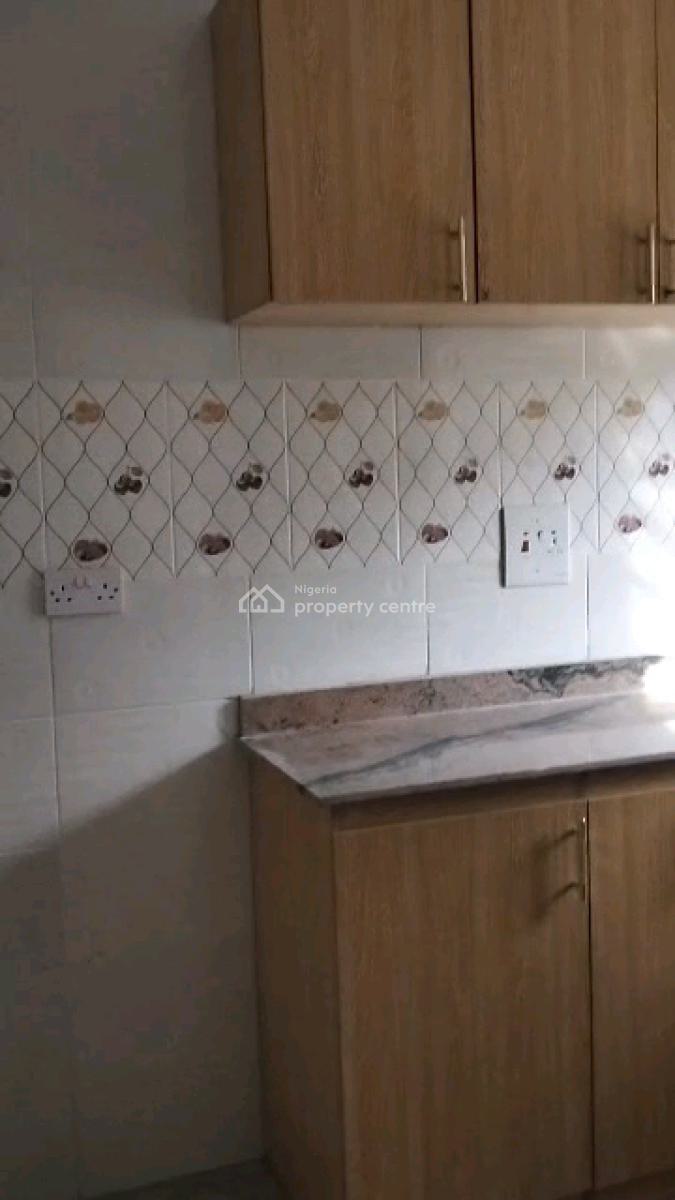 a Brand New 2units of 2bedroom Flat, Shomolu, Lagos, Flat / Apartment for Rent