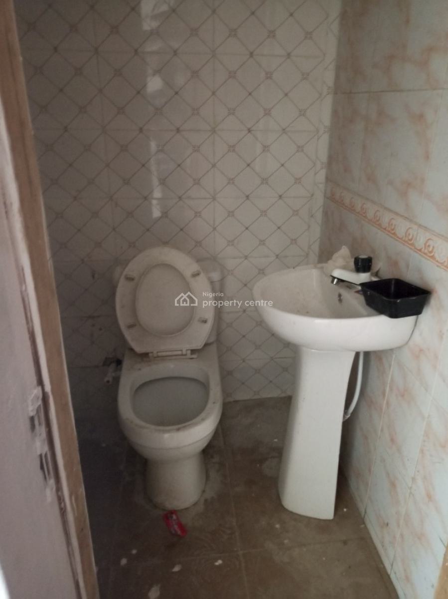 Newly Renovated Room and Parlor, Thomas Estate, Ado, Ajah, Lagos, Mini Flat (room and Parlour) for Rent