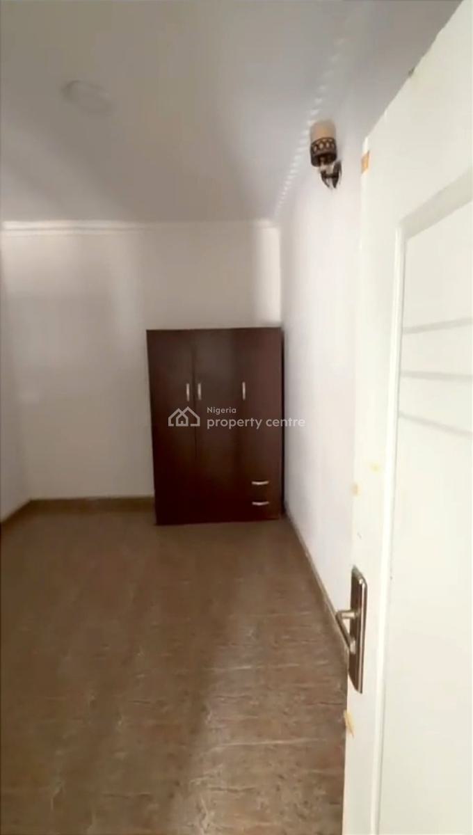 2bedrooms Apartment with Bq, By Nicon, Tarred Road, Katampe, Abuja, Flat / Apartment for Rent