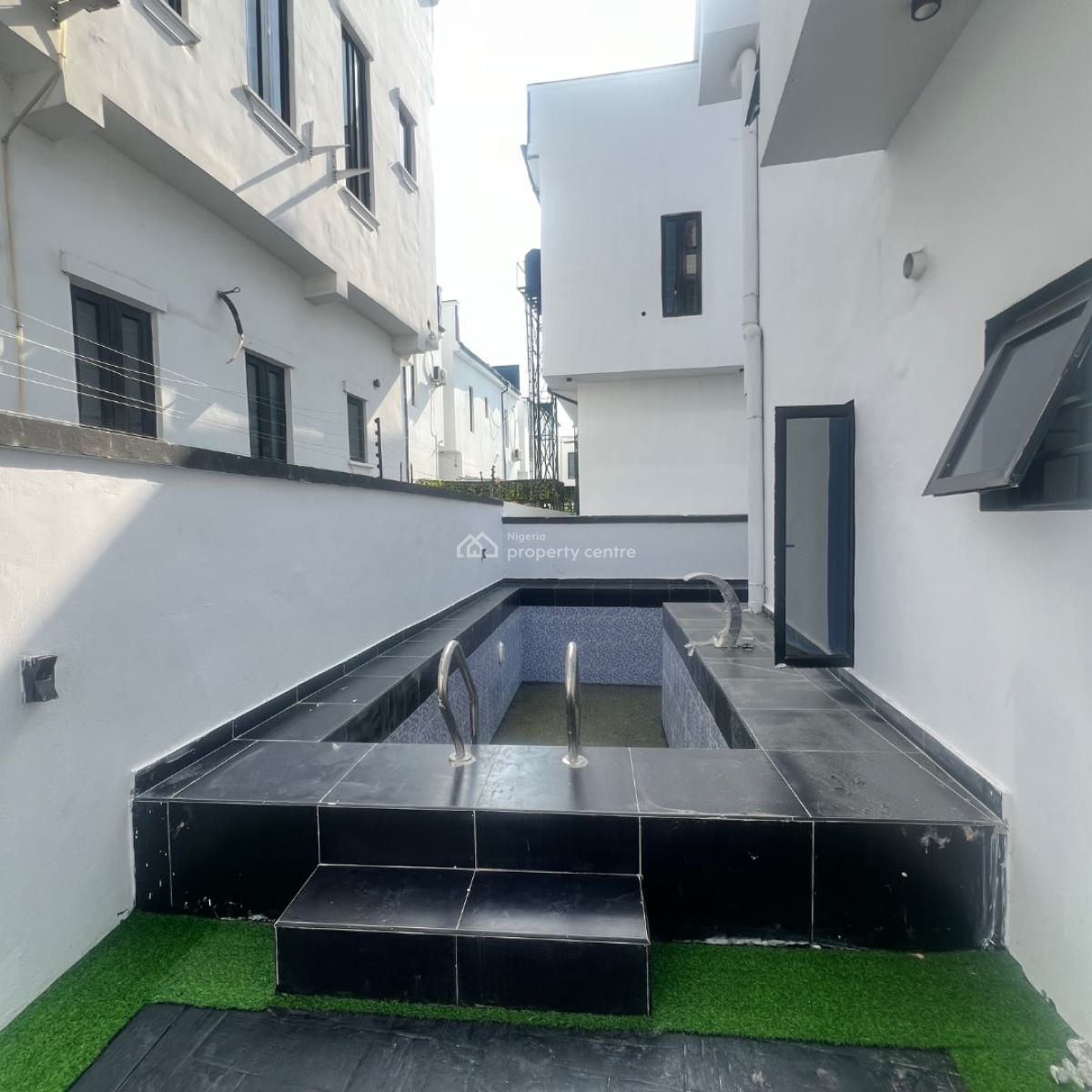 4 Bed& Bq  320 Million, Ajah, Lagos, Detached Duplex for Sale