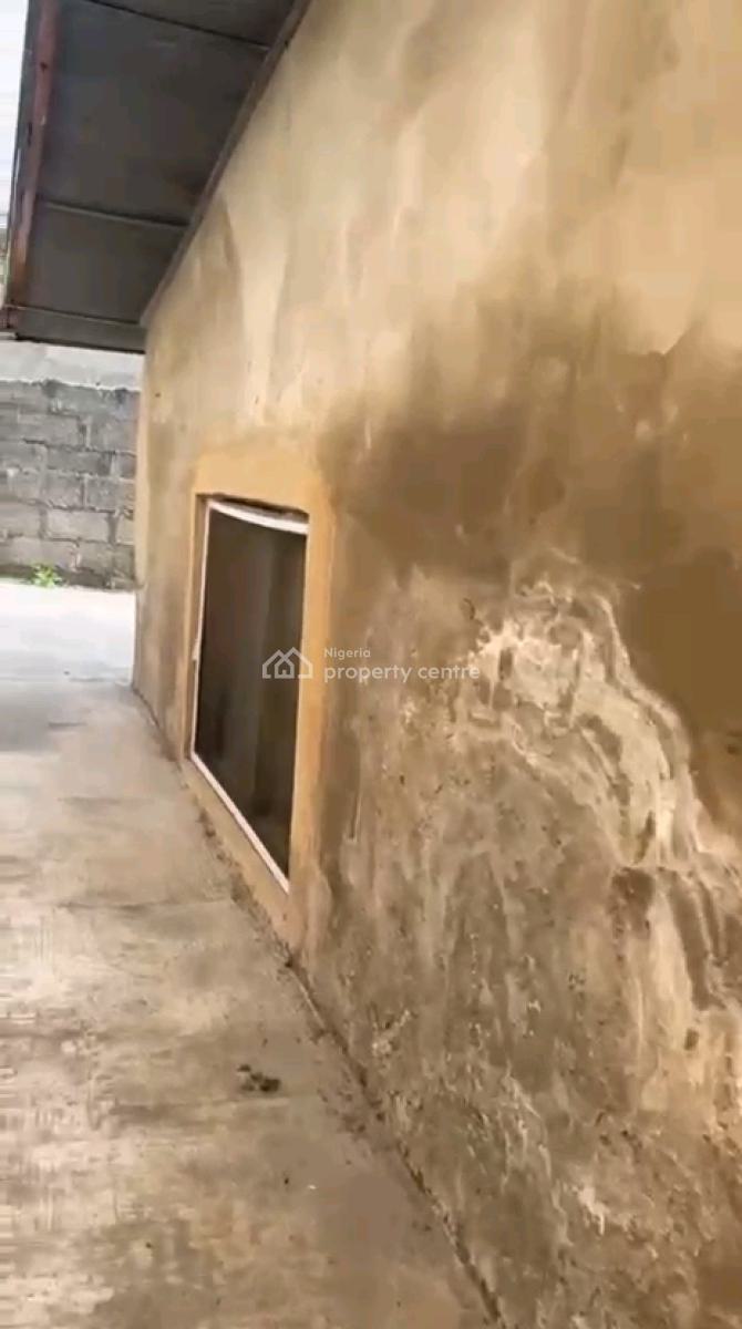 a Full Plot of Land Measuring 700sqm Inside a Gated Secured Environmen, Off Estate Road, Alapere, Ketu, Lagos, Mixed-use Land for Sale