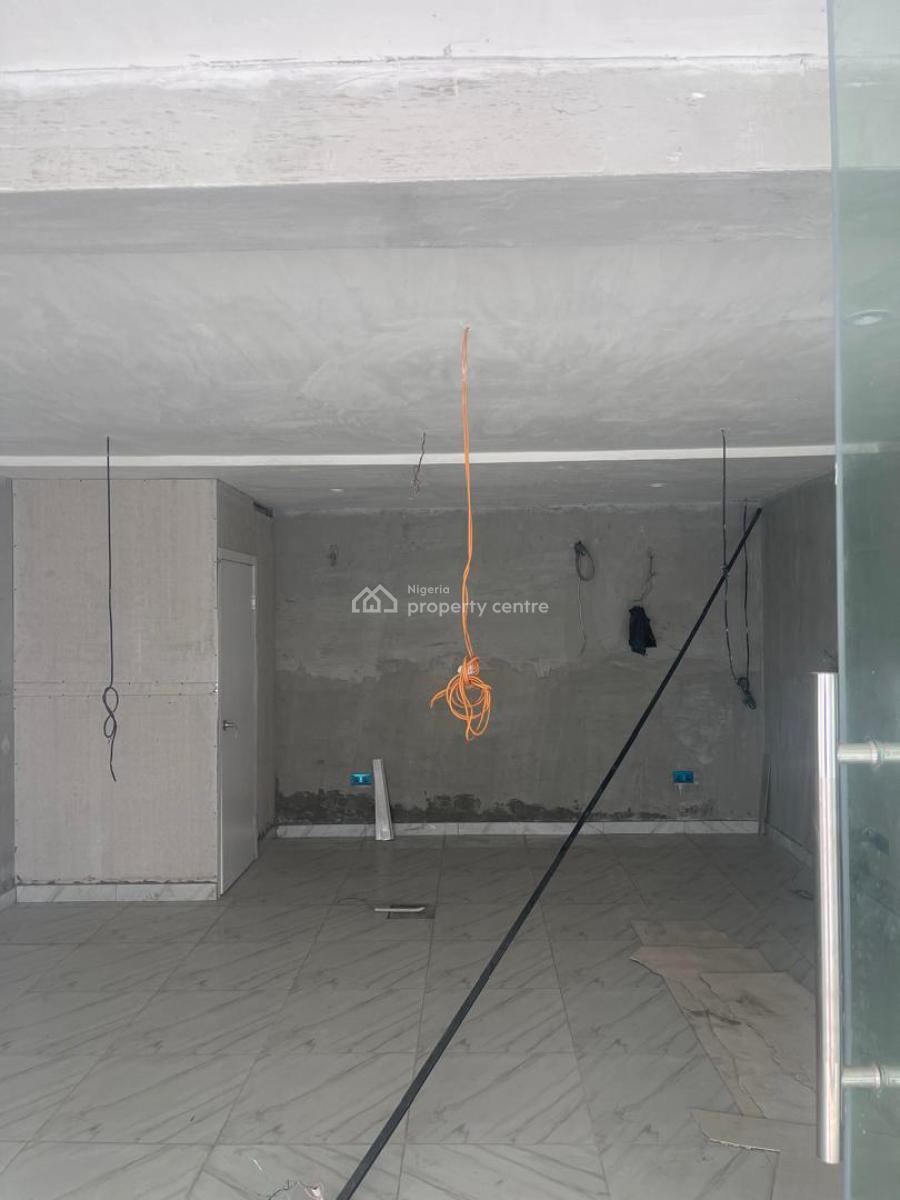 Open Plan Office and Shop Space, Between Shoprite and Emperor Estate, Sangotedo, Ajah, Lagos, Plaza / Complex / Mall for Rent