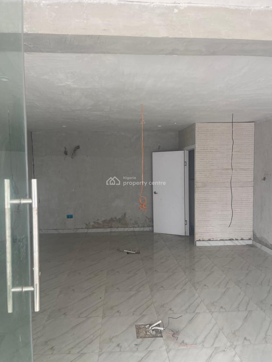 Open Plan Office and Shop Space, Between Shoprite and Emperor Estate, Sangotedo, Ajah, Lagos, Plaza / Complex / Mall for Rent