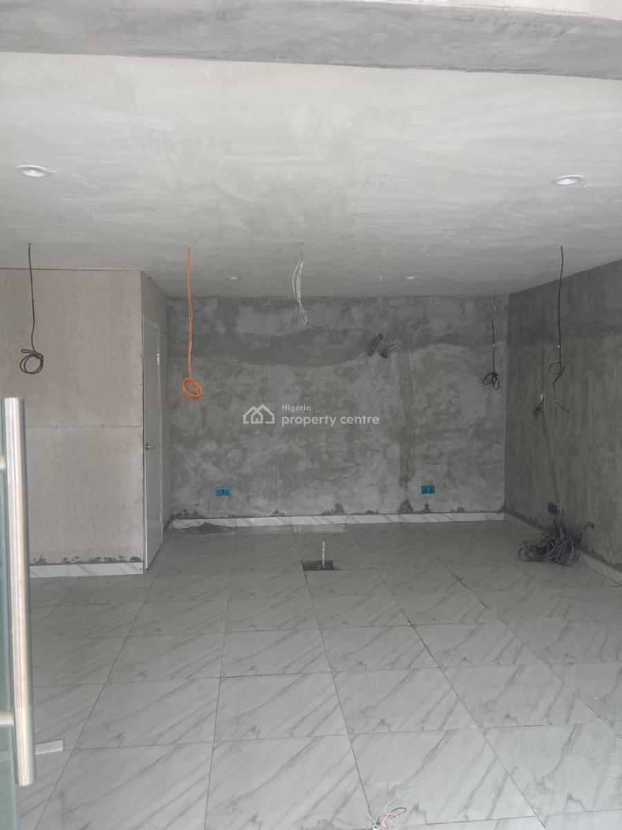 Open Plan Office and Shop Space, Between Shoprite and Emperor Estate, Sangotedo, Ajah, Lagos, Plaza / Complex / Mall for Rent