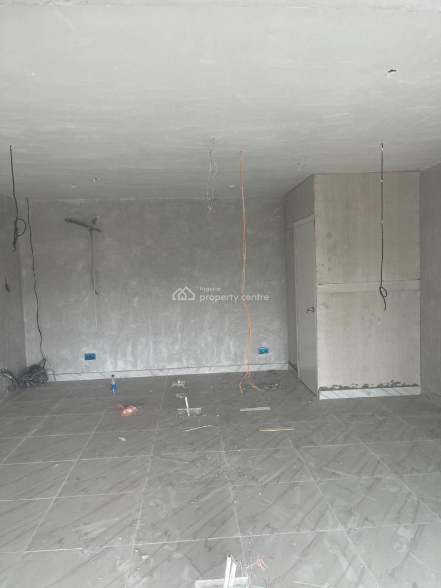 Open Plan Office and Shop Space, Between Shoprite and Emperor Estate, Sangotedo, Ajah, Lagos, Plaza / Complex / Mall for Rent