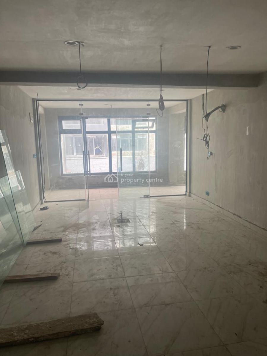 Open Plan Office and Shop Space, Between Shoprite and Emperor Estate, Sangotedo, Ajah, Lagos, Plaza / Complex / Mall for Rent