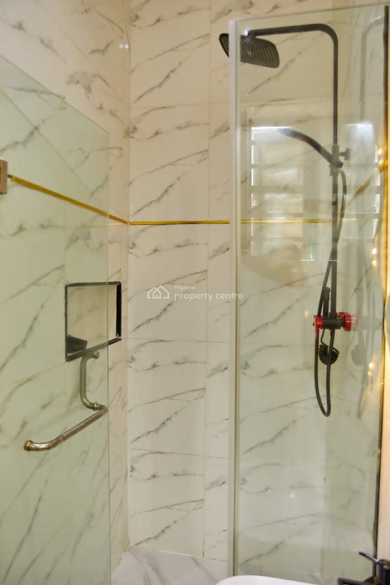 Luxury 4bed with a Lounge, Balcony & Bathtub, 7a Milan Way, Off Ebulefour Lane, Lekki Palm City Estate Ajah. Off Add, Ado, Ajah, Lagos, Flat / Apartment Short Let