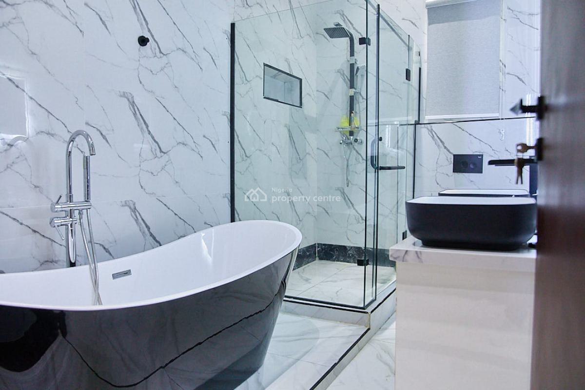 Luxury 4bed with a Lounge, Balcony & Bathtub, 7a Milan Way, Off Ebulefour Lane, Lekki Palm City Estate Ajah. Off Add, Ado, Ajah, Lagos, Flat / Apartment Short Let