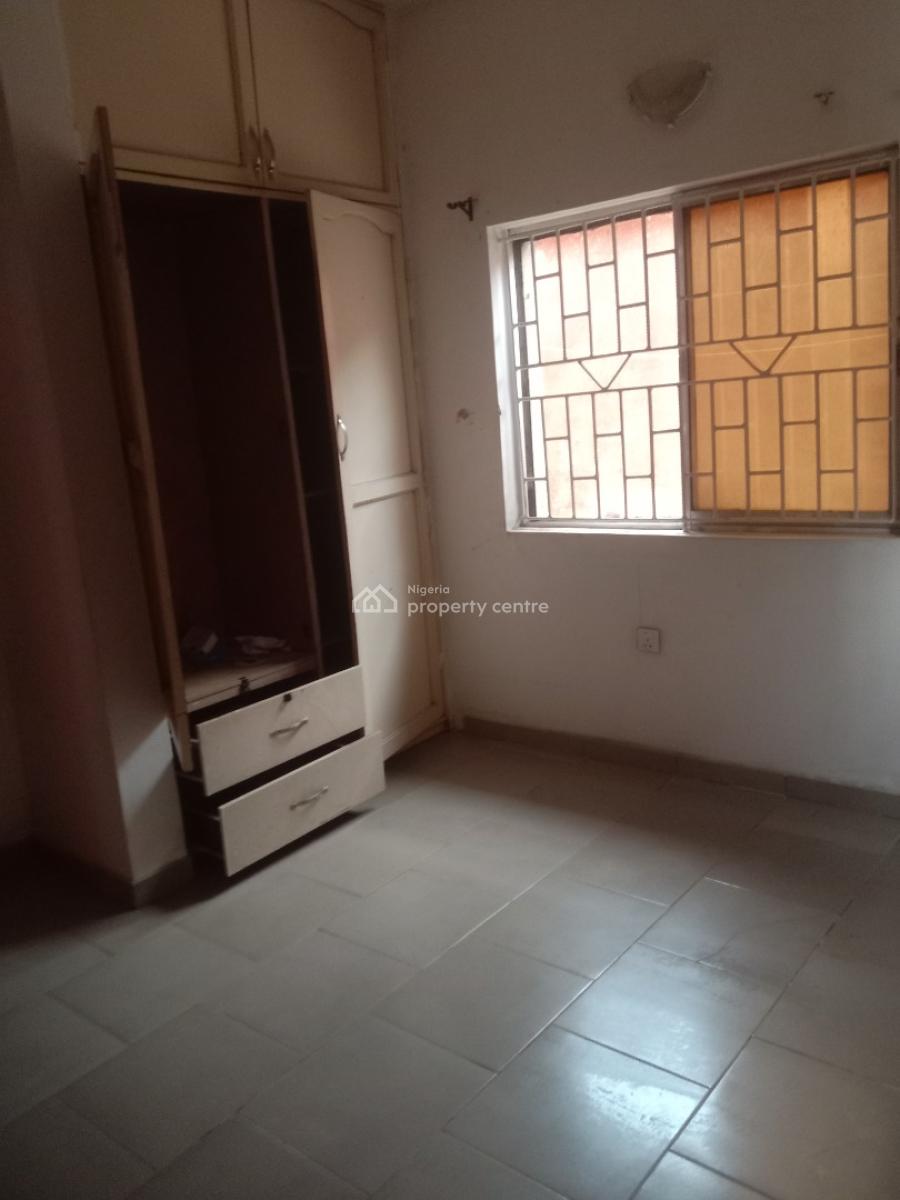 Standard 2-bedroom Flat with 2 Toilet Not Far From The Road, Powerline Ado Off Badore Road, Ajah, Lagos, House for Rent
