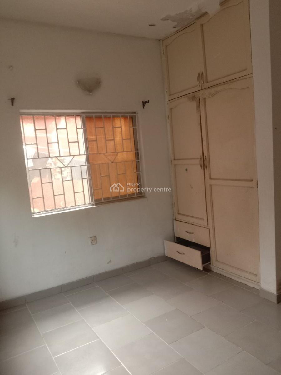 Standard 2-bedroom Flat with 2 Toilet Not Far From The Road, Powerline Ado Off Badore Road, Ajah, Lagos, House for Rent