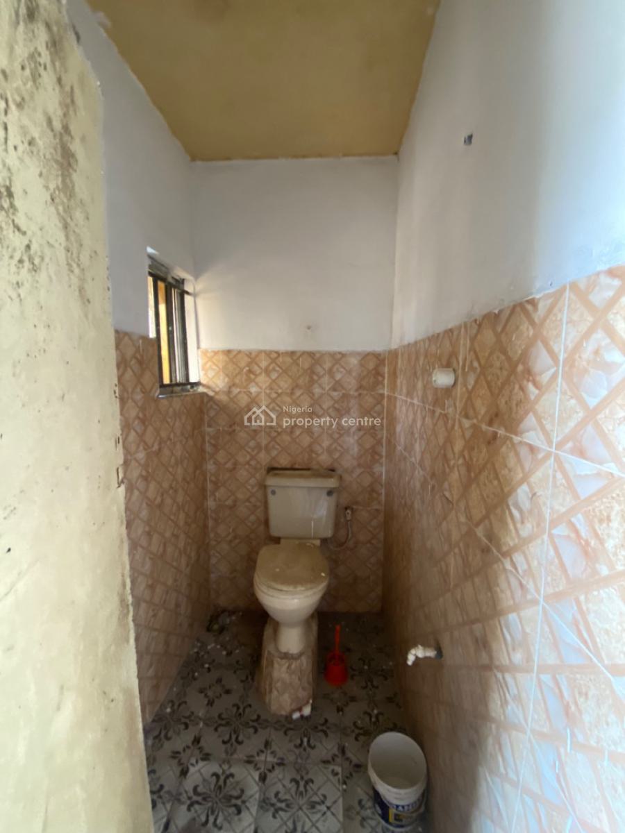 Very Sweet and Lovable Classic Affordable Room Selfcon, Alashela Royal Estate Ogombo, Ogombo, Ajah, Lagos, Self Contain (single Rooms) for Rent