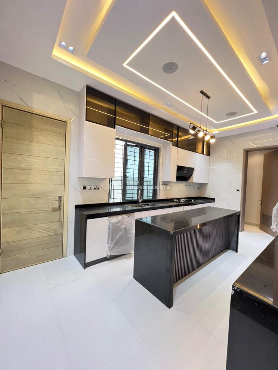 5 Bedroom Detached Duplex with Rooftop, Pool, Bq in Secure Estate, Lekki Phase 1, Lekki, Lagos, Detached Duplex for Sale