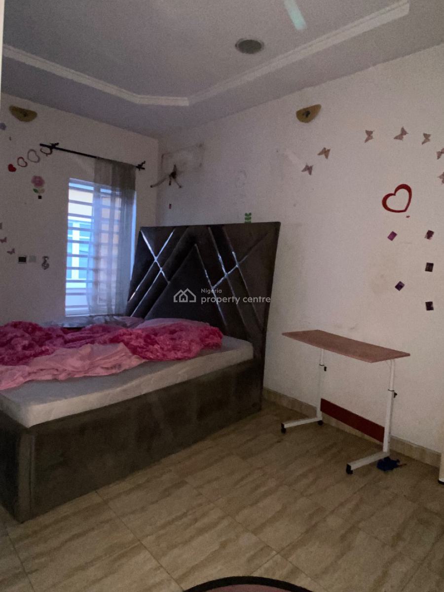 Luxury Spacious One Room Shared Apartment, Chevron , Along Chevron Drive in an Estate, Lekki, Lagos, Self Contain (single Rooms) for Rent