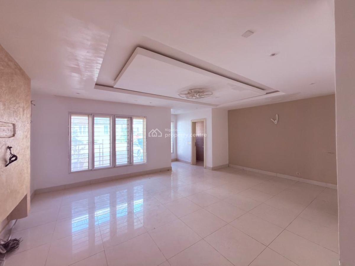 Well Spacious 4bedrooms Terrace Duplex.  2 Living Rooms, Life Camp, Abuja, House for Rent