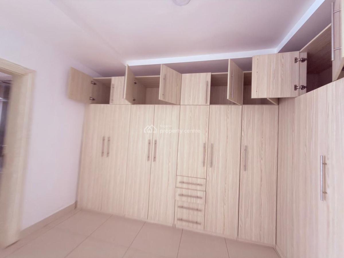 Well Spacious 4bedrooms Terrace Duplex.  2 Living Rooms, Life Camp, Abuja, House for Rent