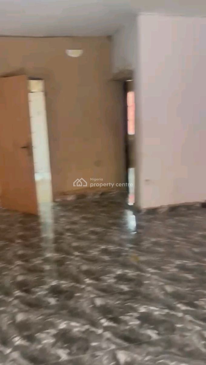 Renovated 3  Bedroom All Rooms Ensuite, Gbagada, Lagos, Flat / Apartment for Rent