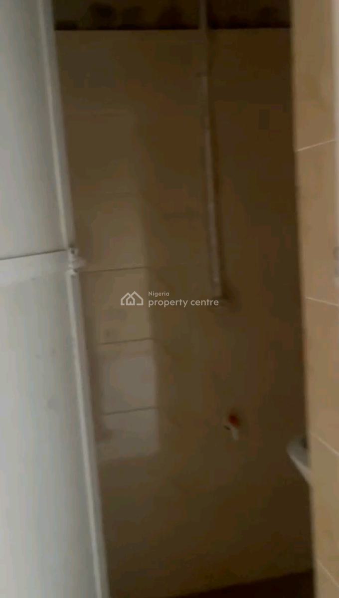 Renovated 3  Bedroom All Rooms Ensuite All Tiled with Kitchen Cabs, Gbagada, Lagos, Flat / Apartment for Rent