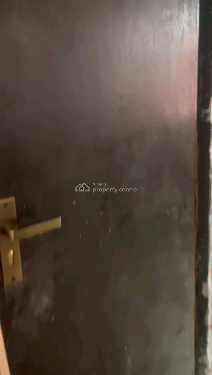 Renovated 3  Bedroom All Rooms Ensuite All Tiled with Kitchen Cabs, Gbagada, Lagos, Flat / Apartment for Rent