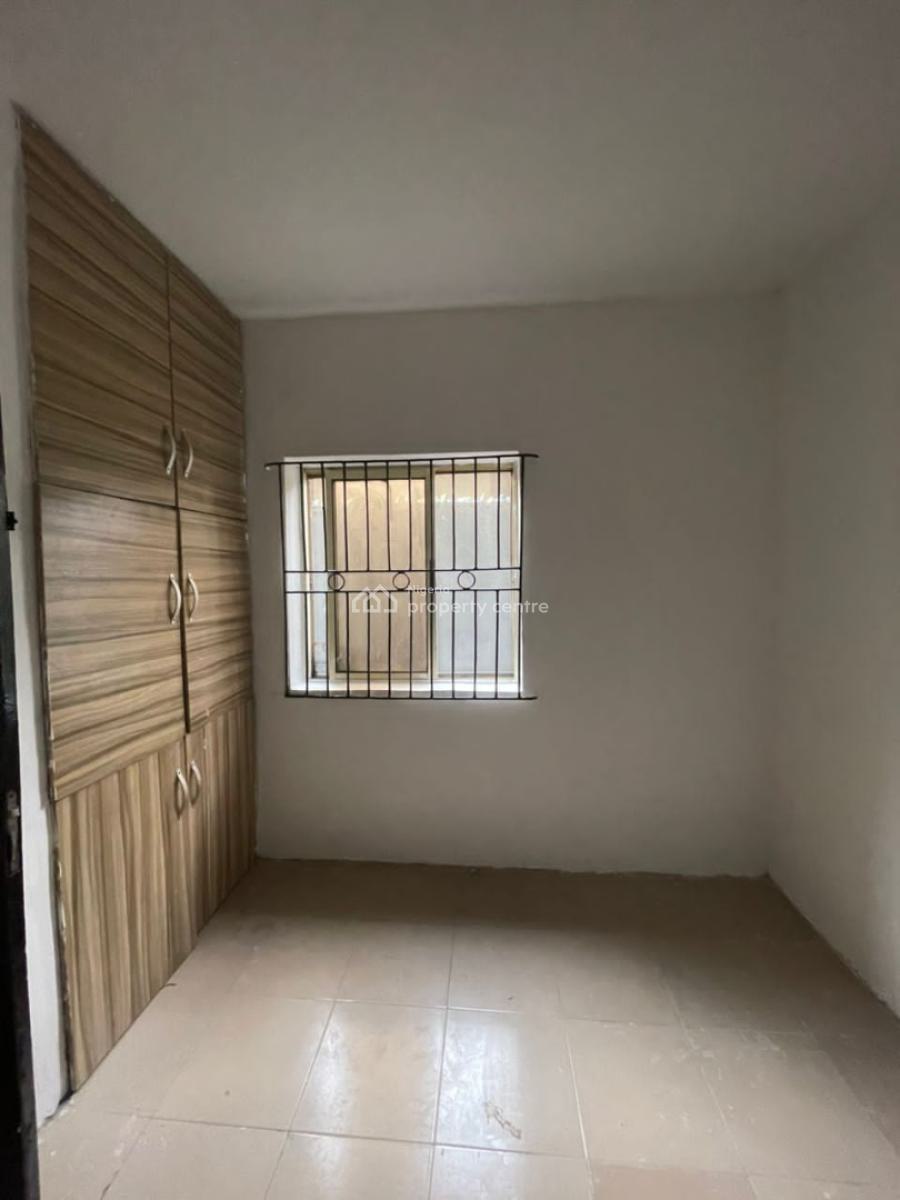a Renovated Standard Miniflat on Ground Floor with 1t and Bath, Ori-oke, Ogudu, Lagos, Mini Flat (room and Parlour) for Rent