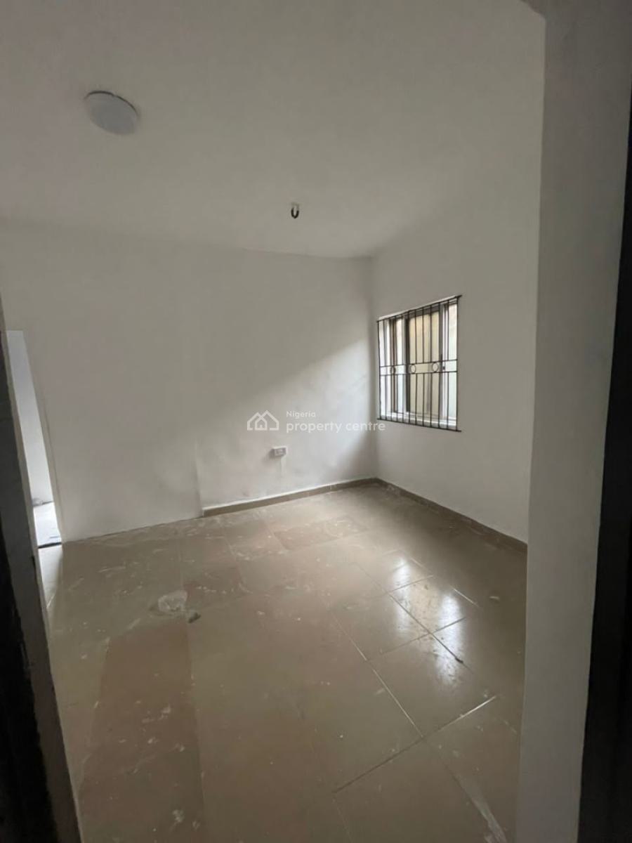 a Renovated Standard Miniflat on Ground Floor with 1t and Bath, Ori-oke, Ogudu, Lagos, Mini Flat (room and Parlour) for Rent
