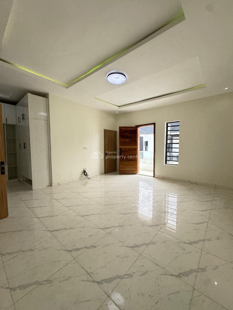 Lovely 4 Bedroom Semi Detached Duplex with a Bq,gym,pool, Vgc, Lekki, Lagos, House for Sale