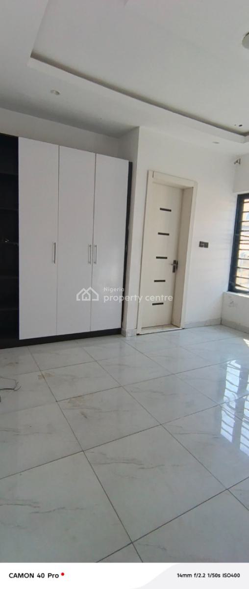 Room Upstairs in Ikate Area, Behind Elevation Church, Lekki Phase 1, Lekki, Lagos, Self Contain (single Rooms) for Rent