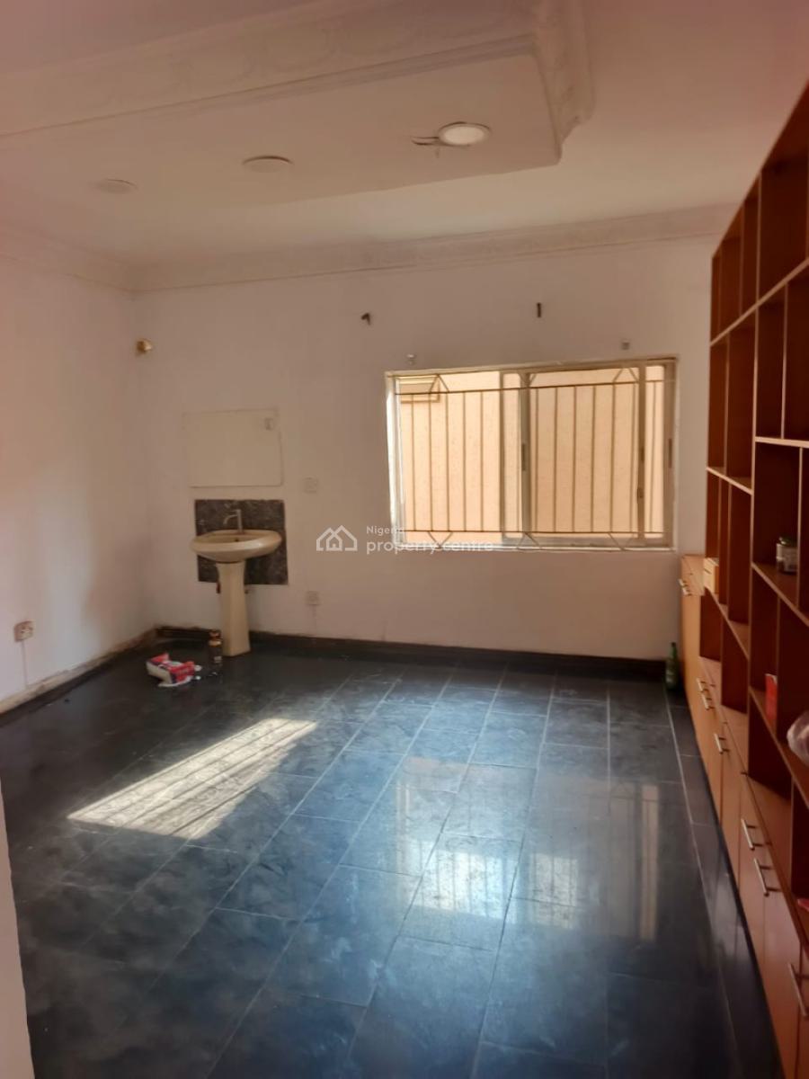 Lovely and Well-renovated Standard 5-bedroom Duplex with T, Omole Lagos, Ikeja, Lagos, Office Space for Rent