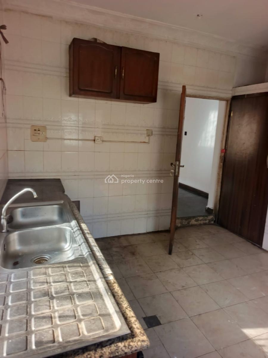 Lovely and Well-renovated Standard 5-bedroom Duplex with T, Omole Lagos, Ikeja, Lagos, Office Space for Rent