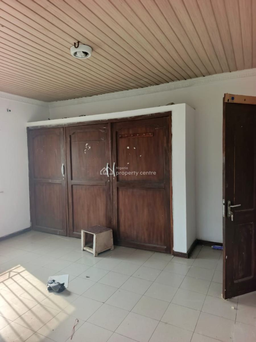 Lovely and Well-renovated Standard 5-bedroom Duplex with T, Omole Lagos, Ikeja, Lagos, Office Space for Rent