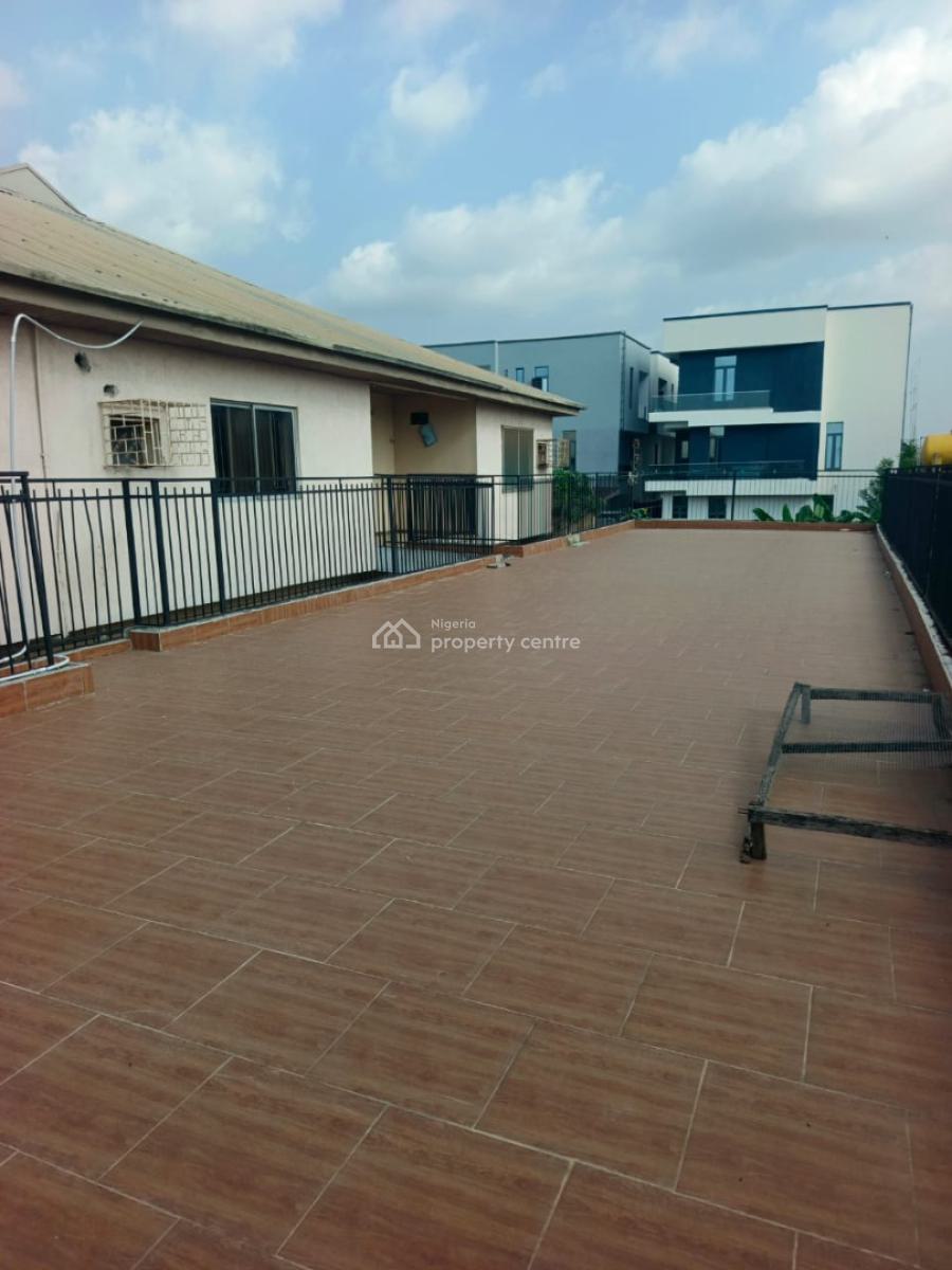 Lovely and Well-renovated Standard 5-bedroom Duplex with T, Omole Lagos, Ikeja, Lagos, Office Space for Rent