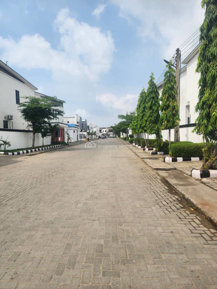 Cornerpiece 4 Bedroom Terrace Duplex, Orchid, Lekki Expressway, Lekki, Lagos, Terraced Duplex for Sale