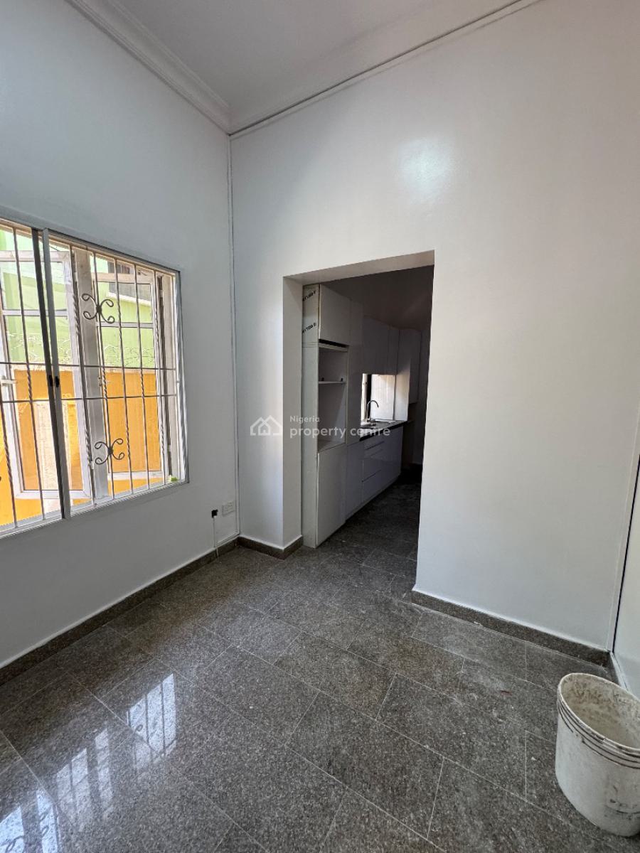 Spacious Miniflat, Lekki Phase 1, Lekki, Lagos, Mini Flat (room and Parlour) for Rent