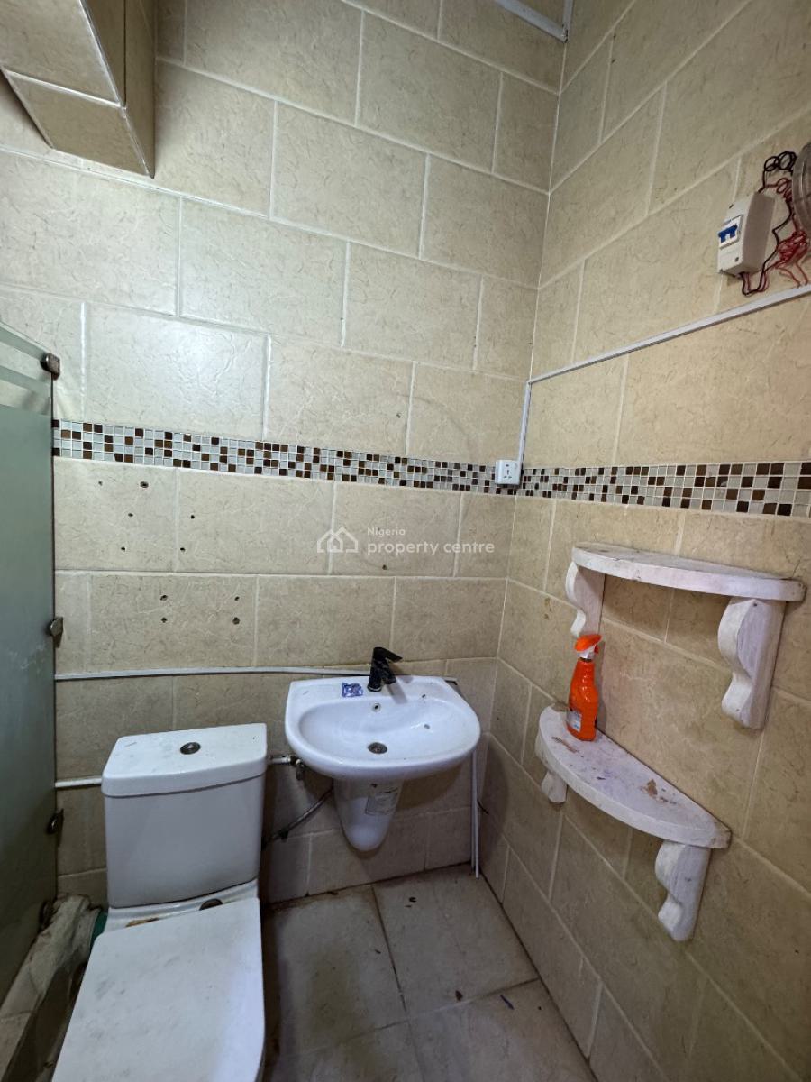 Spacious Miniflat, Lekki Phase 1, Lekki, Lagos, Mini Flat (room and Parlour) for Rent