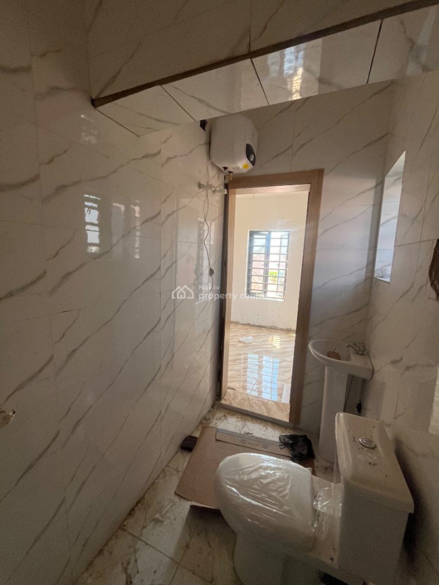 2bedroom Flat, Olive Garden Estate, Ogombo, Ajah, Lagos, Flat / Apartment for Rent