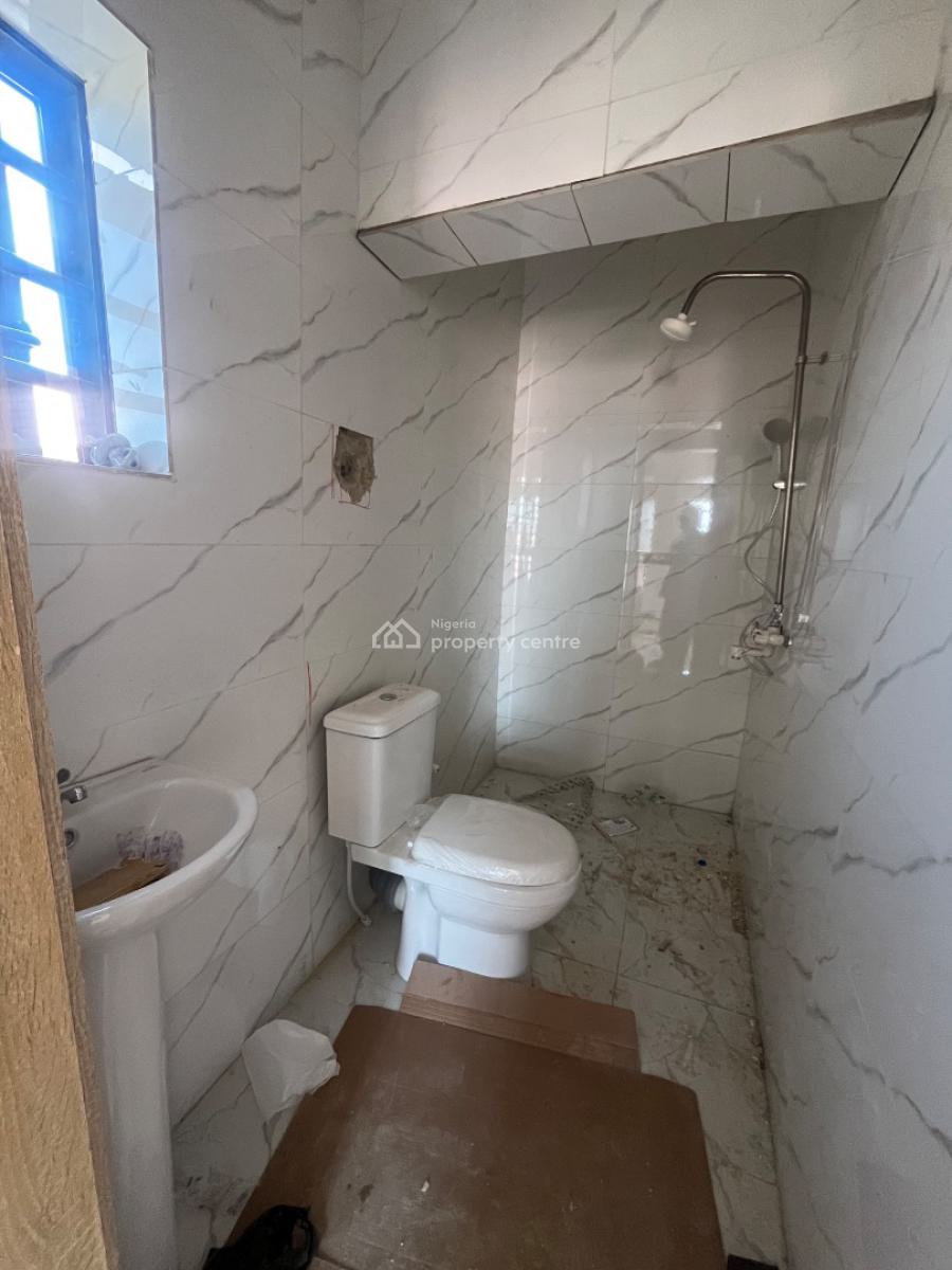 2bedroom Flat, Olive Garden Estate, Ogombo, Ajah, Lagos, Flat / Apartment for Rent